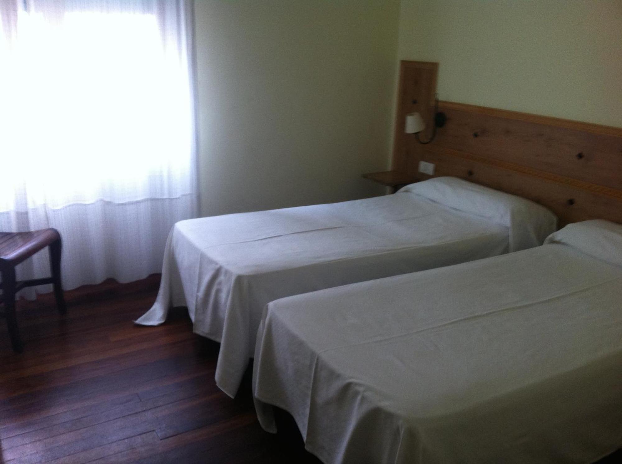 Hotel Bolina Герника-и-Луно Номер фото